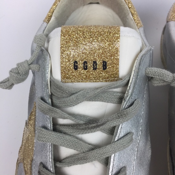 GOLDEN GOOSE Superstar Distressed Sneakers \\ 41 - Picture 5 of 11